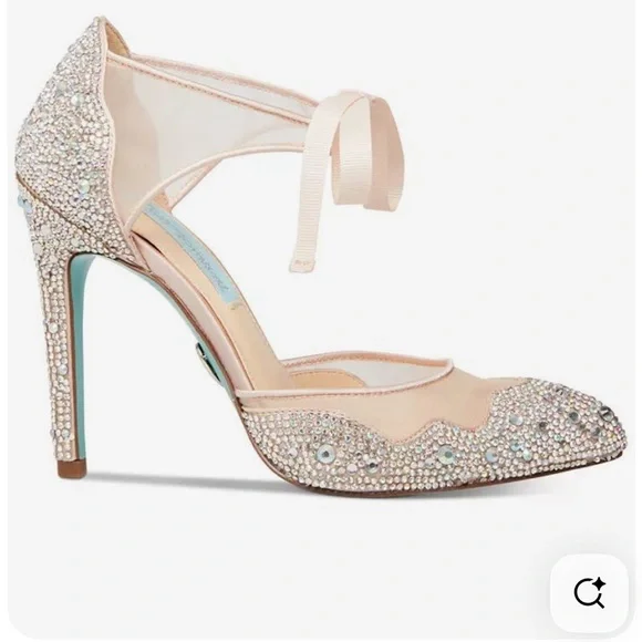 Betsey Johnson Women's Iris Evening Pumps Wedding Something Blue Sole - Picture 1 of 11